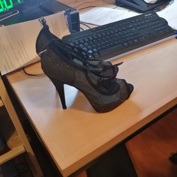 Evening sandals, elegant - Picture 2 of 2